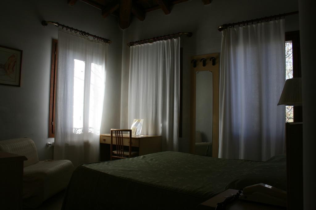 Locanda Stella D'Oro Quinto Di Treviso Pokoj fotografie