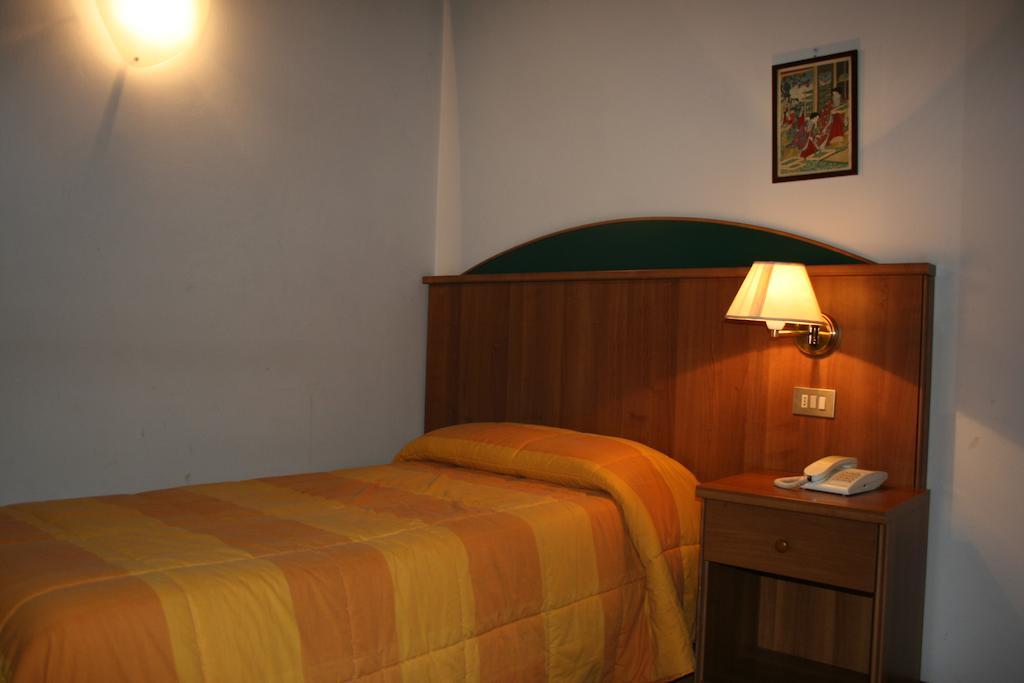 Locanda Stella D'Oro Quinto Di Treviso Pokoj fotografie